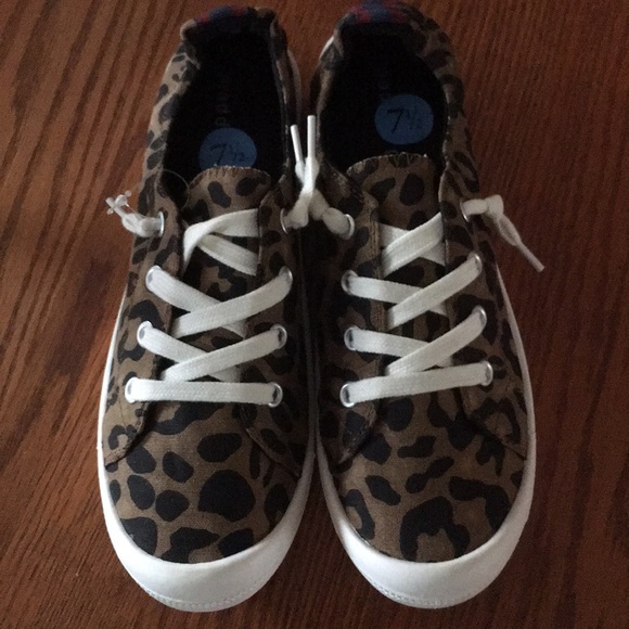 madden girl leopard sneakers